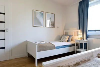 Sypialnie – Bielawy House, dom z basenem na Kaszubach (2)